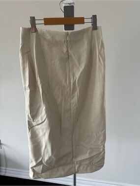 GAP Cream Pencil Skirt